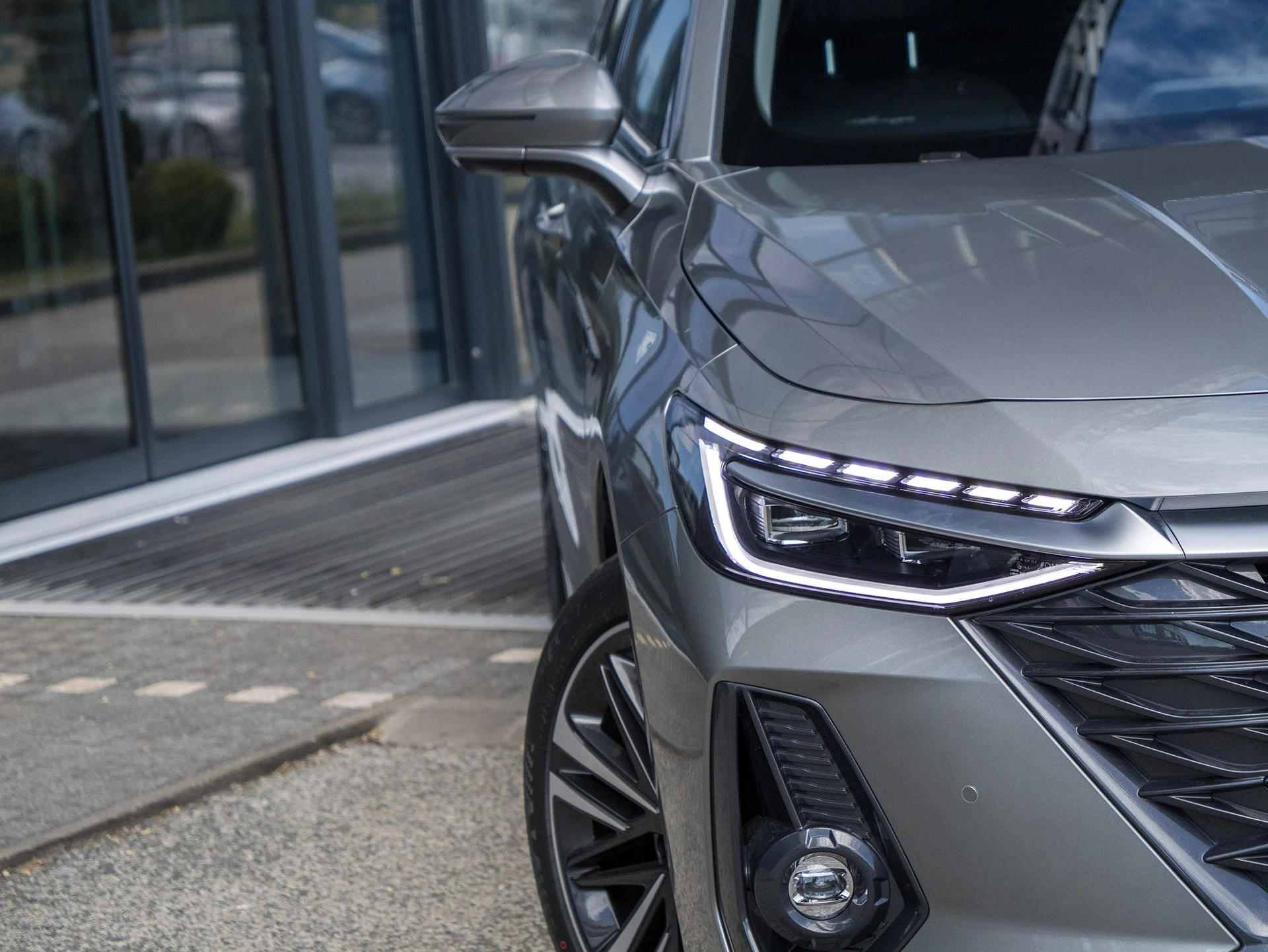 Chery Arrizo 8 6