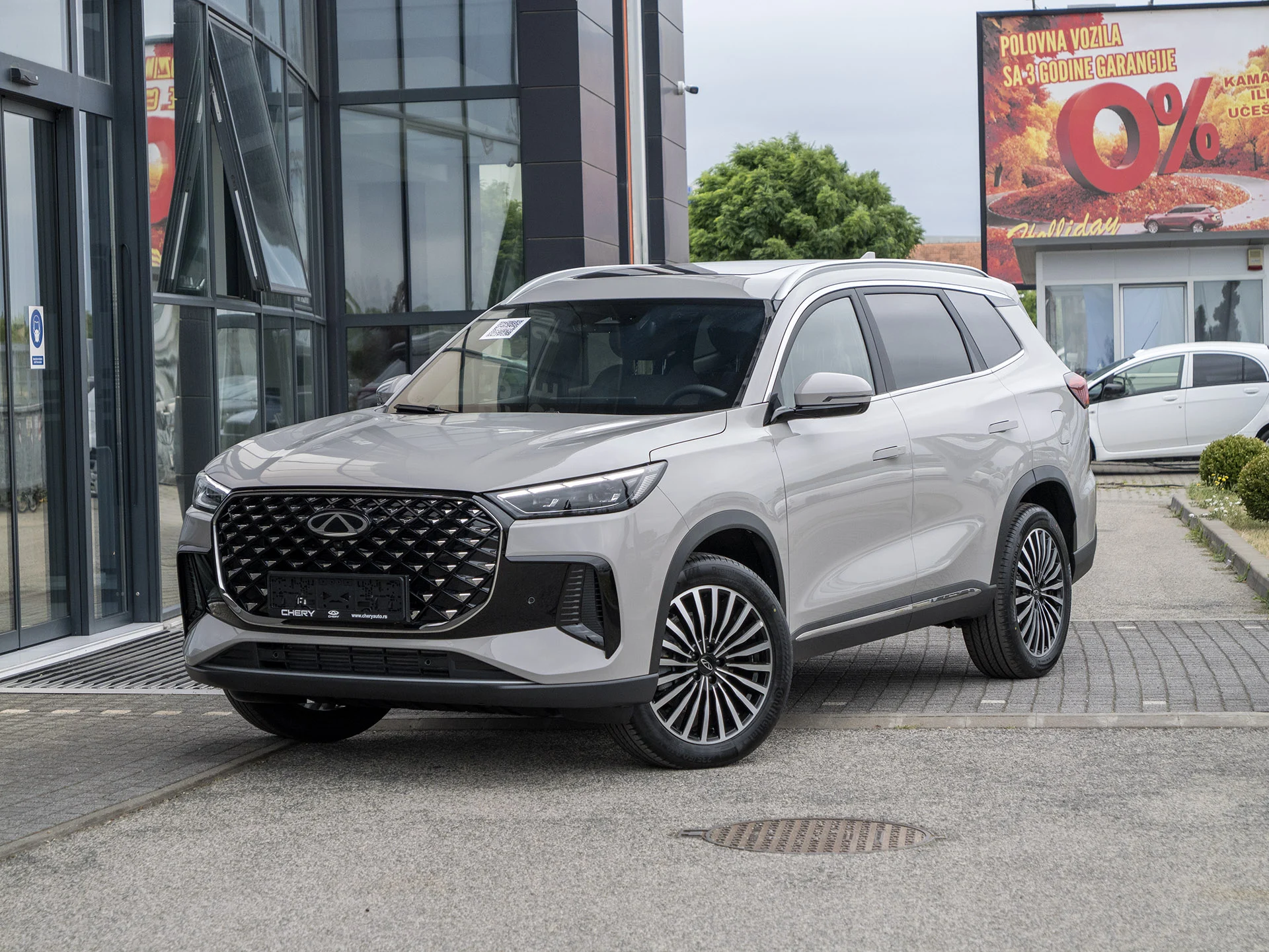 Chery Tiggo 8 Pro · Noble